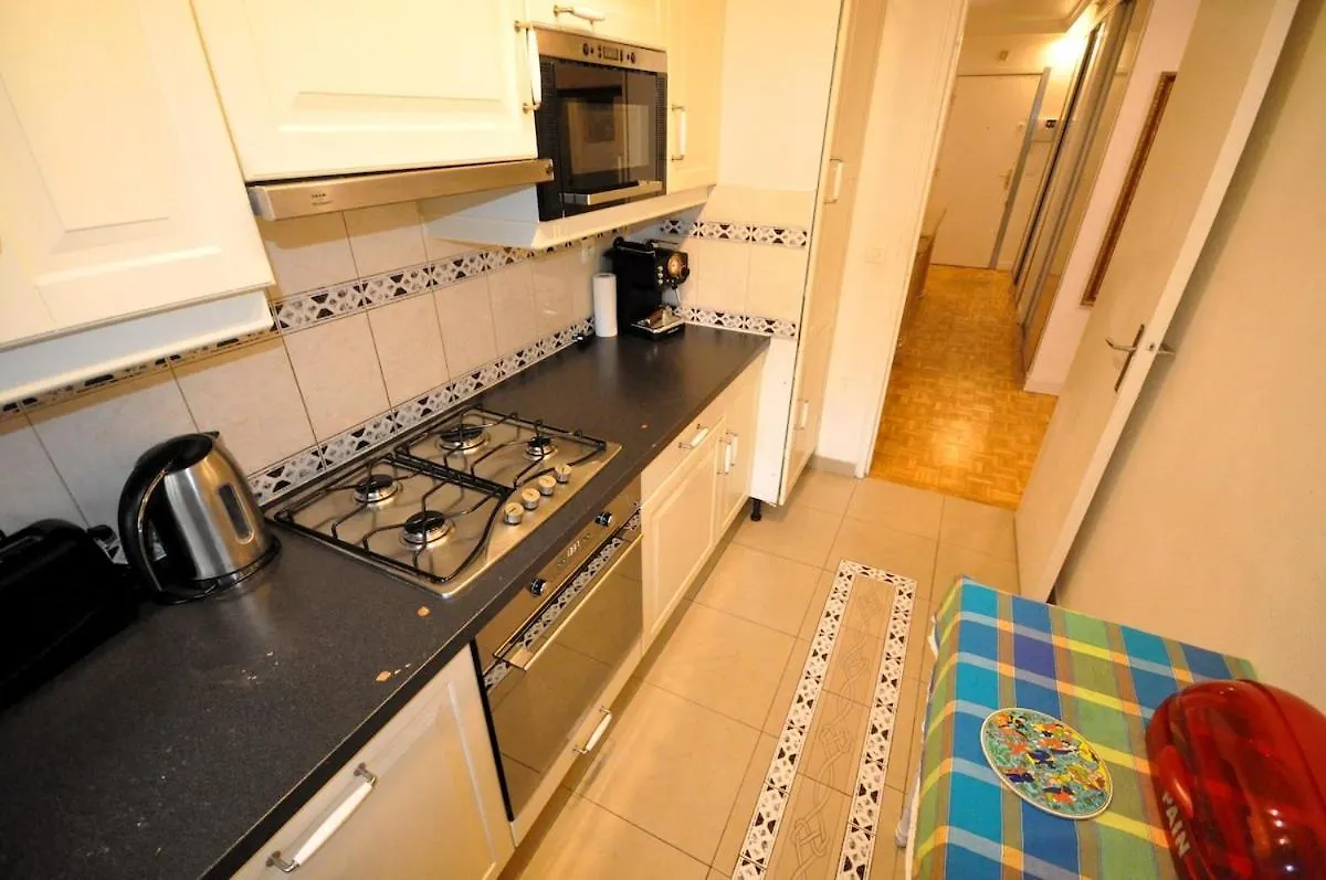 Spacious, Bright Apartment With Private Parking Παρίσι Γαλλία