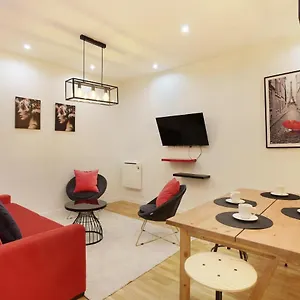 Rent A - Tracy París