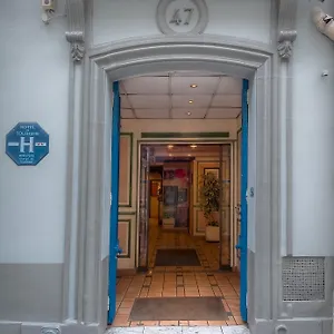 2* Hotel Le Faubourg Opera