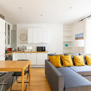 Luxurious 1 Bedroom Republique Vinaigriers Free Netflix París