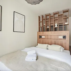 Apartament Centre De By Prestige, Paryż