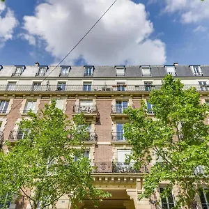 Nice&spacious In Nation París